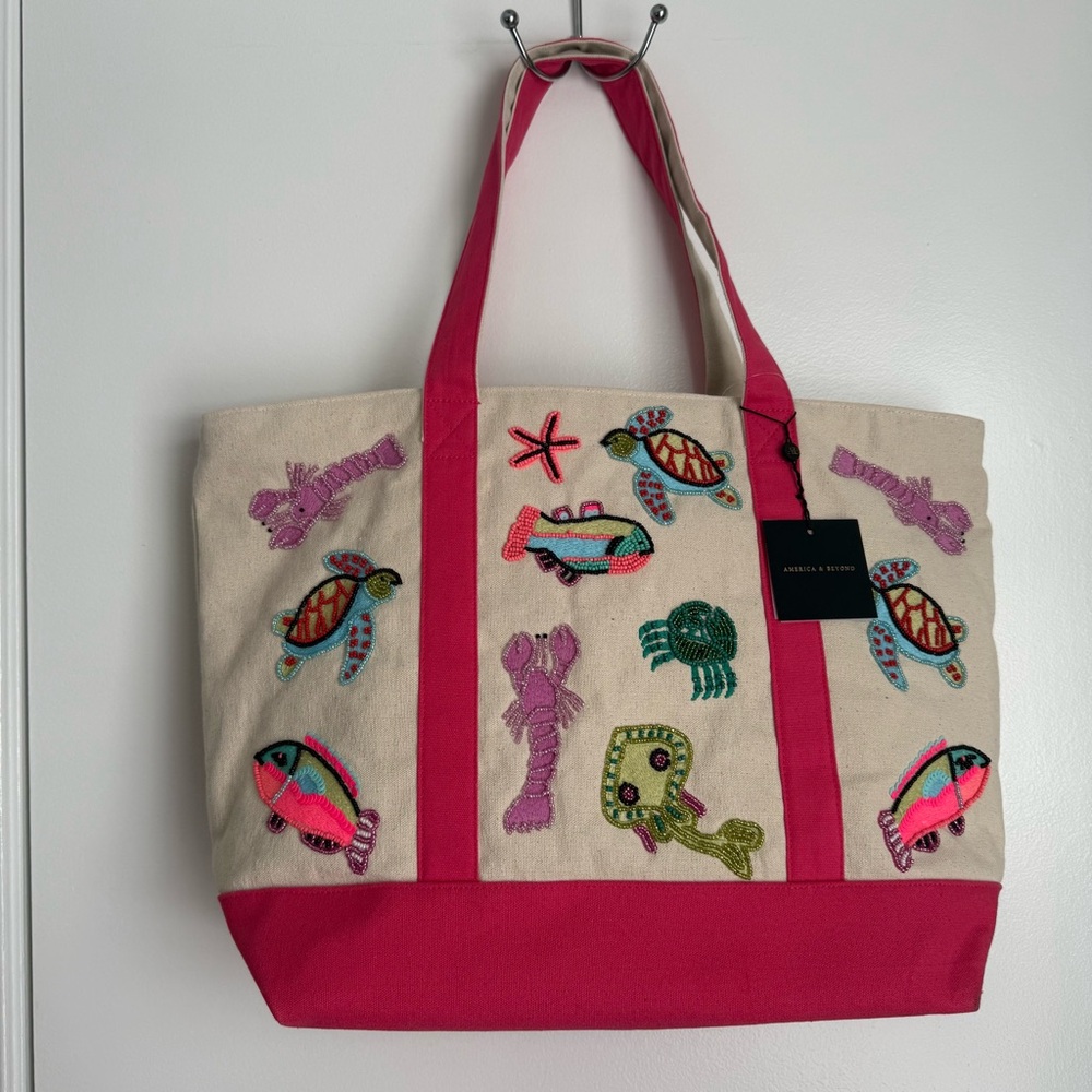 Underwater tales Pink and Cream Embroidered beaded Tote Bag boat bag - Picture 1 of 8
